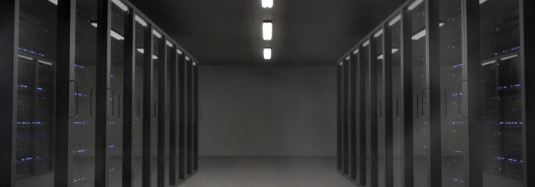 リモート共有を支える安全なサーバー環境